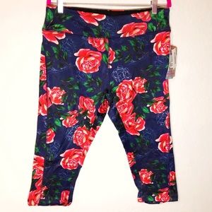 LuLaRoe Capri Jade Floral Roses Athletic Capri Leggings Sz 2X NWT Workout Pants